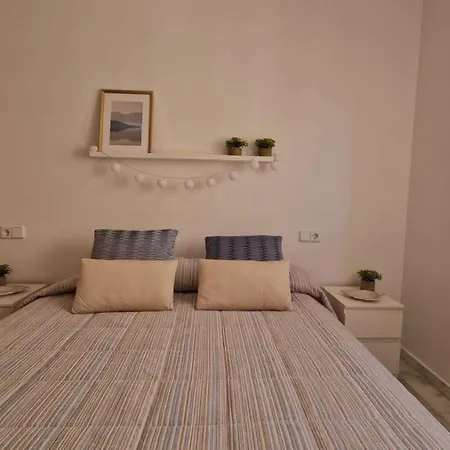 Centro Y Playa Apartment